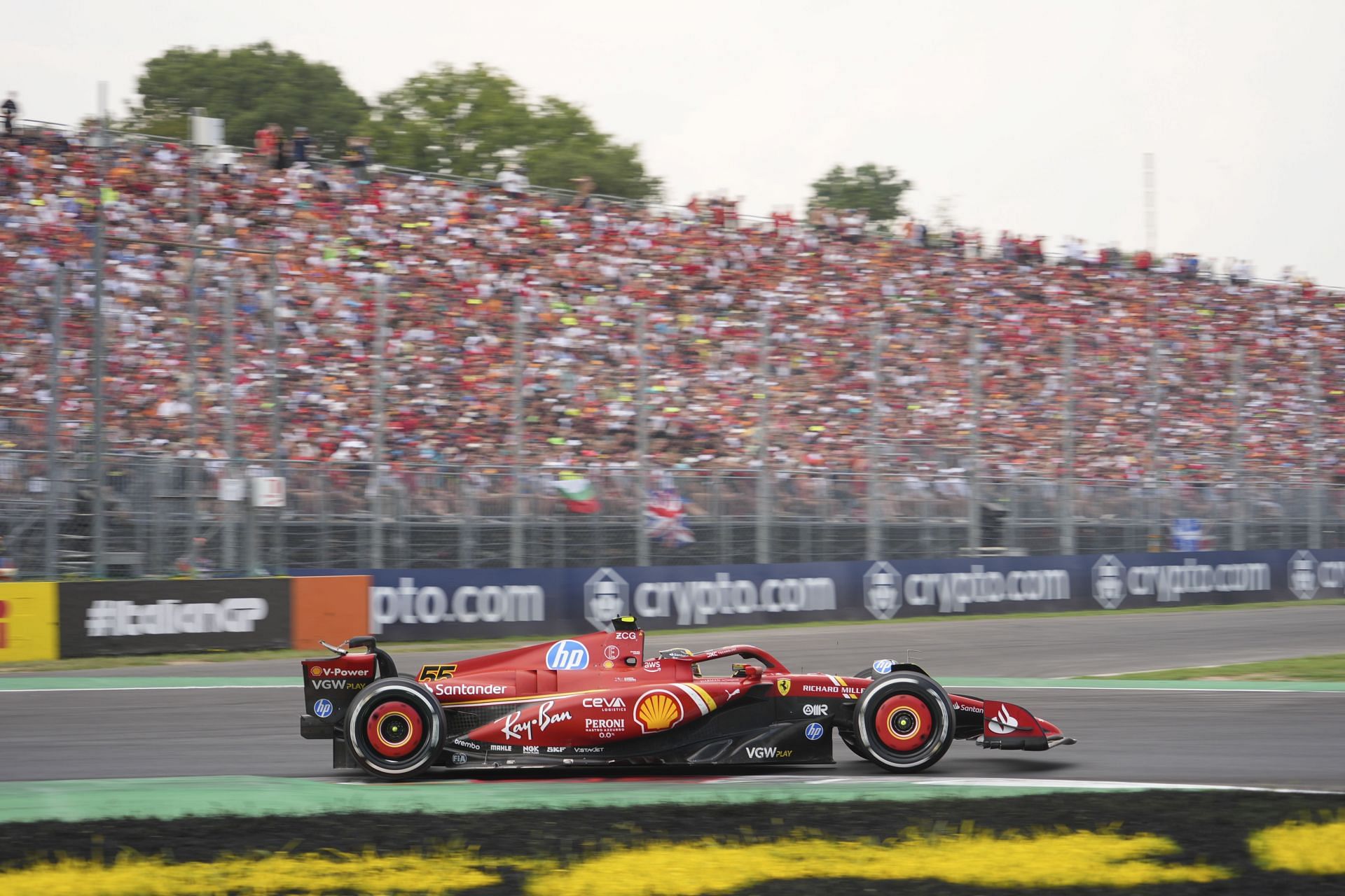 Carlos Sainz Jr. of Spain drives the (55) Scuderia Ferrari SF-24 Ferrari. Source: Getty Images