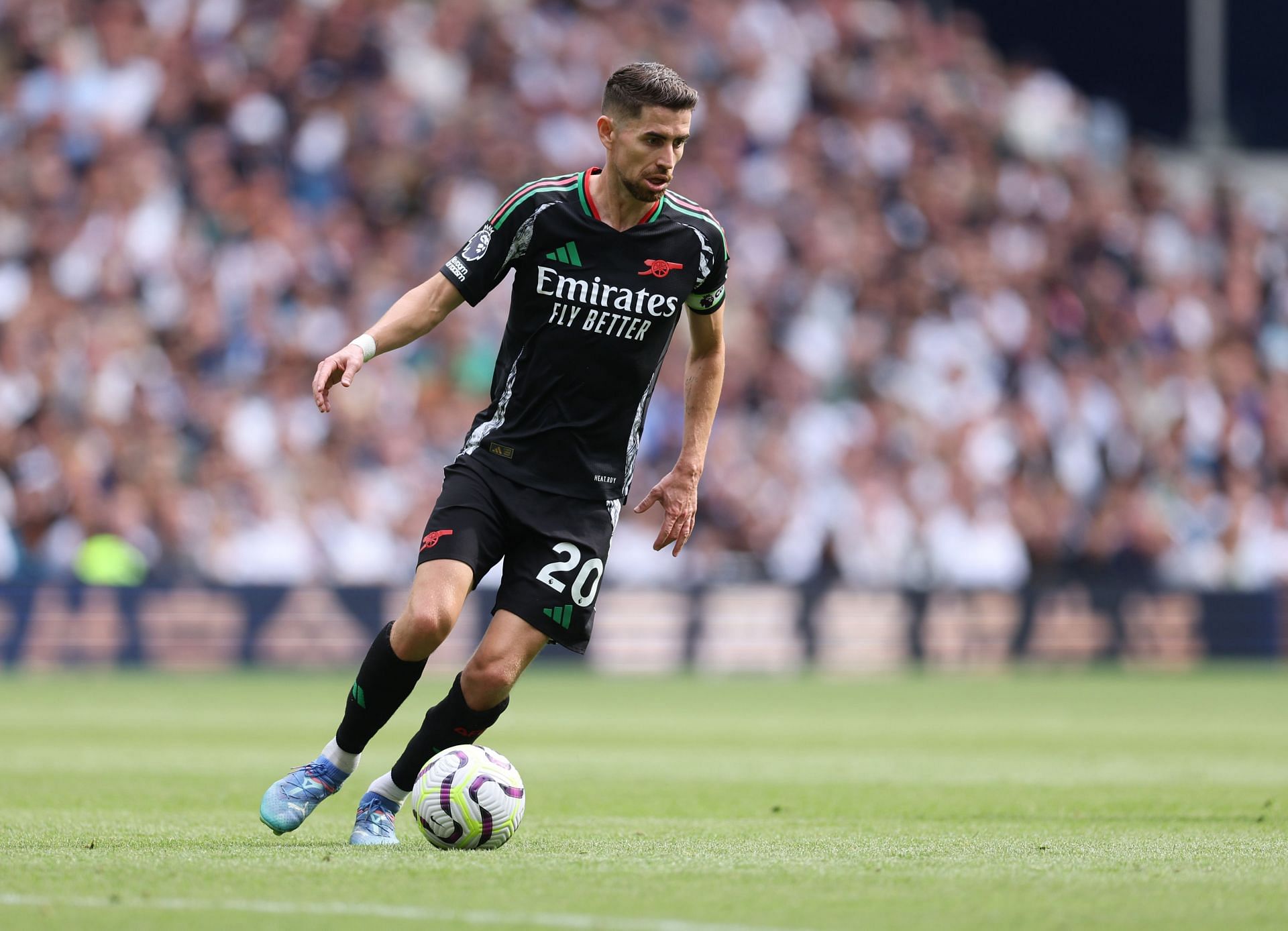 Tottenham Hotspur FC v Arsenal FC - Premier League - Source: Getty