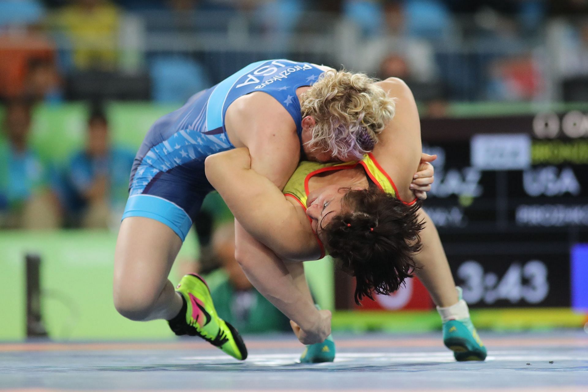 Wrestling - Rio de Janeiro Olympics 2016 - Elena Pirozhkova (top) in action (Source: Getty)