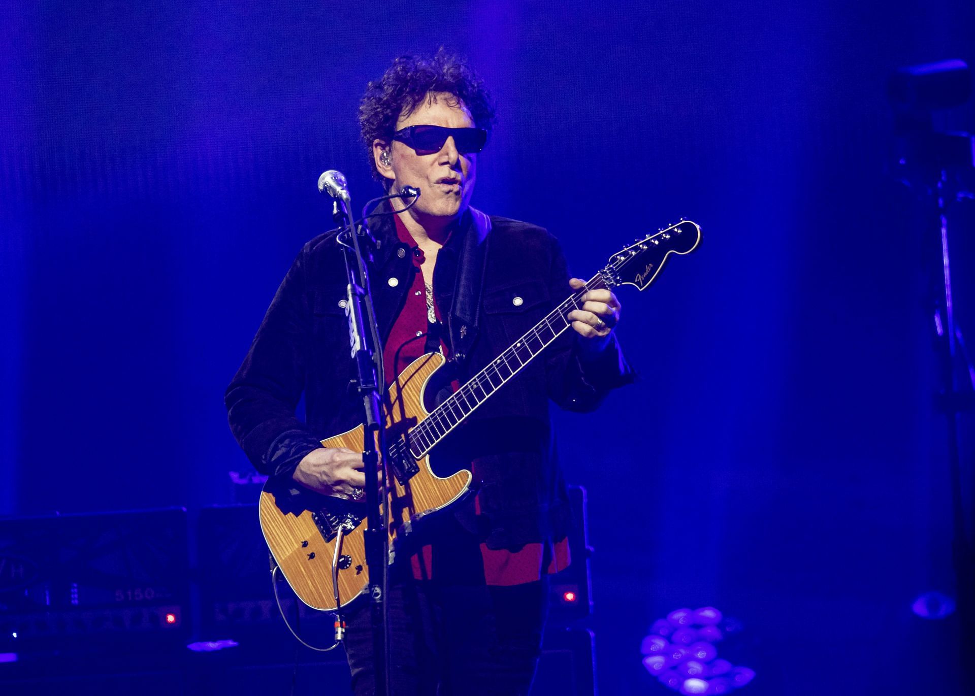 Neal Schon of Journey &amp; Toto In Concert - Detroit, MI - Source: Getty