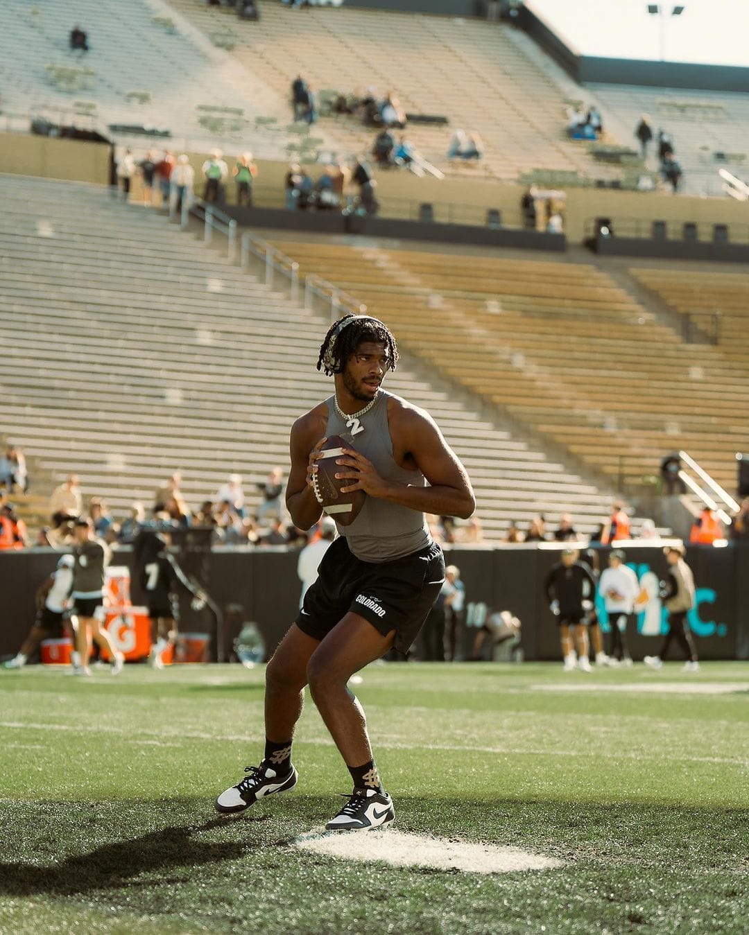 What grade is Shedeur Sanders in? Shedeur Sanders's College Details
