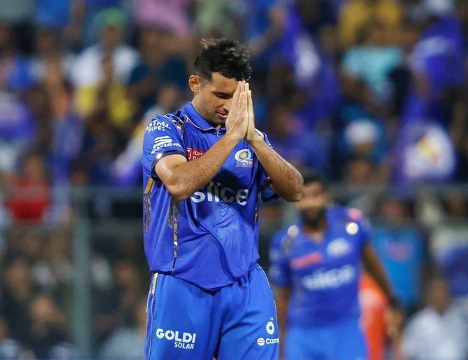 मुंबई इंडियंस के गेंदबाज की तूफानी गेंदबाजी, डोमेस्टिक क्रिकेट में किया जबरदस्त कारनामा