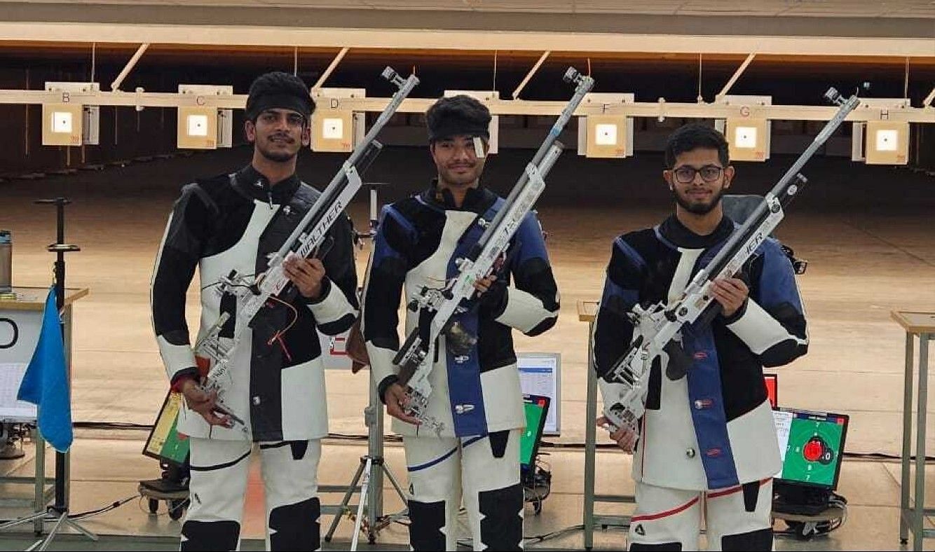 Dhanush Srikanth (centre) at the World Deaf Shooting Championship (Image via Gun for Glory press release)