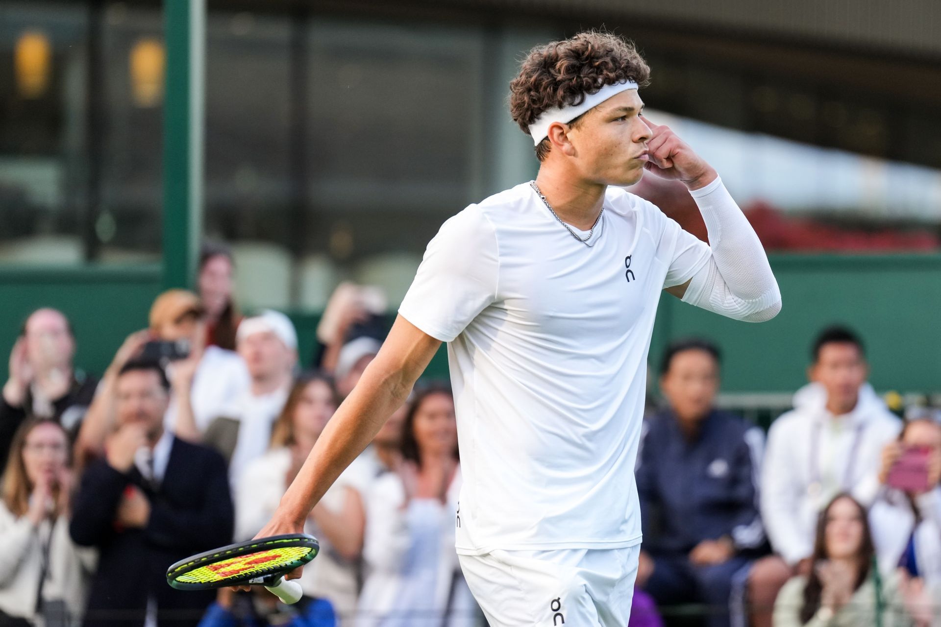 "After the US Open, lot of girls would DM me" Ben Shelton reveals the best pickup line that's