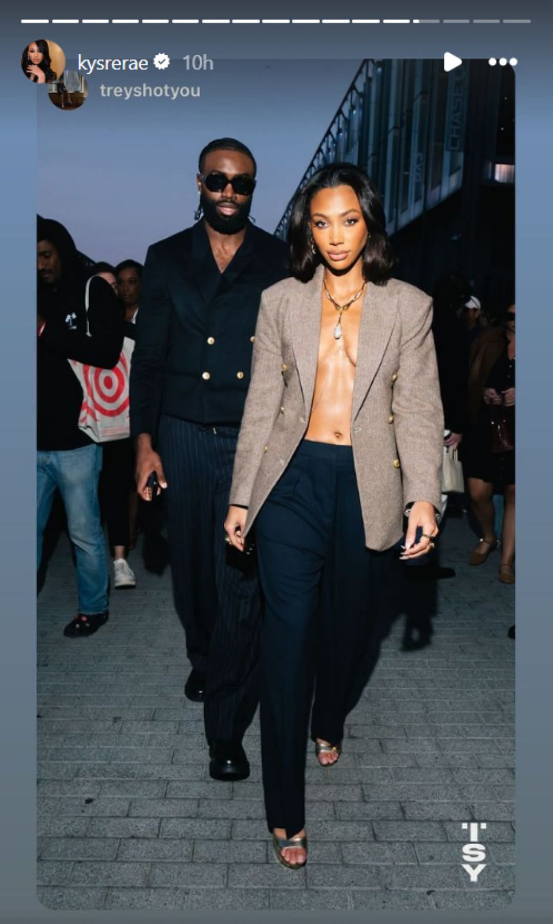 Gondrezick poses up a storm in shirtless-blazer outfit with boyfriend Jaylen Brown during NYFW (Image: @kysrerae IG)