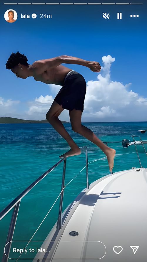 Kiyan Anthony jumping off the boat (image credit: instagram/lala)