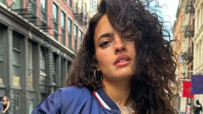 Nina-Marie Daniele hits back at fan's spiteful "bring Ariel back" comment