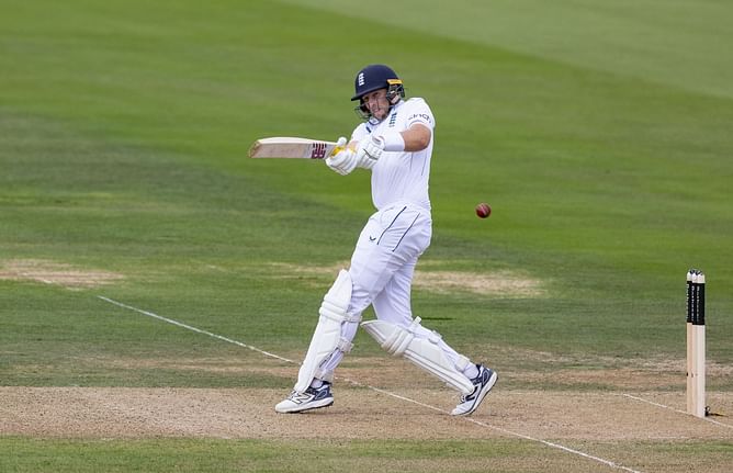 4 batters to have scored hundreds in both innings of a Test at Lord's ft. Joe Root