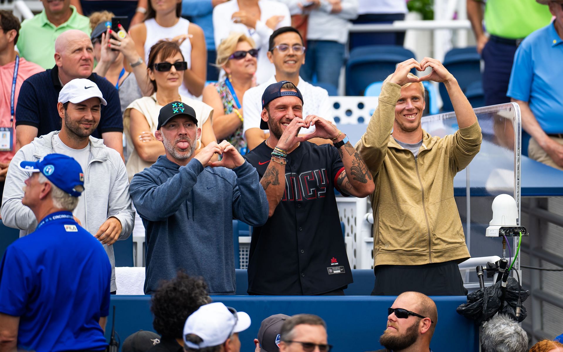 Coach Anton Dubrov, fitness coach Jason Stacey, boyfriend Georgios Frangulis and hitting partner Andrei Vasilevski during Aryna Sabalenka&#039;s trophy ceremony at the Cincinnati Open 2024. (Photo by Robert Prange/Getty Images)