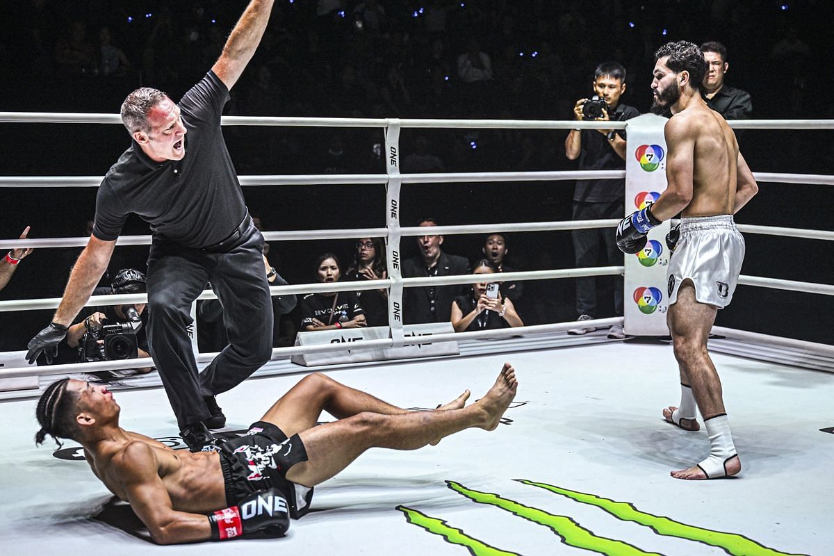 Ilias Ennahachi knocks down Hiroki Akimoto | Image credit: ONE Championship