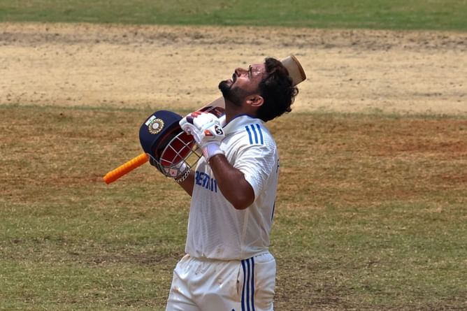 Rishabh Pant equals MS Dhoni's record for most Test centuries by an Indian wicketkeeper