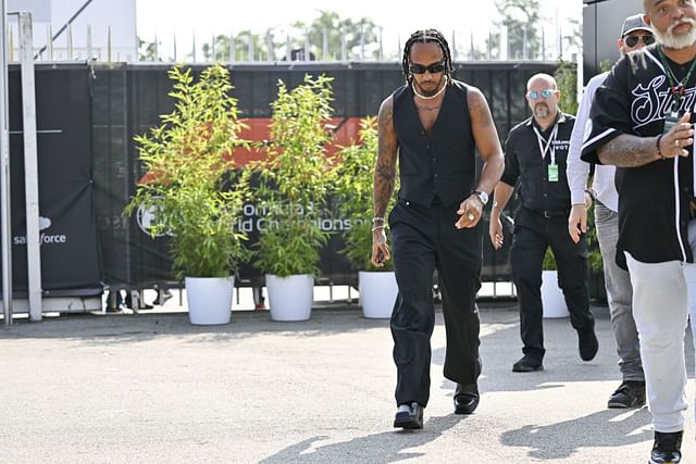 Lewis Hamilton arriving at the F1 Grand Prix of Italy 2024, in Monza (Getty Images)