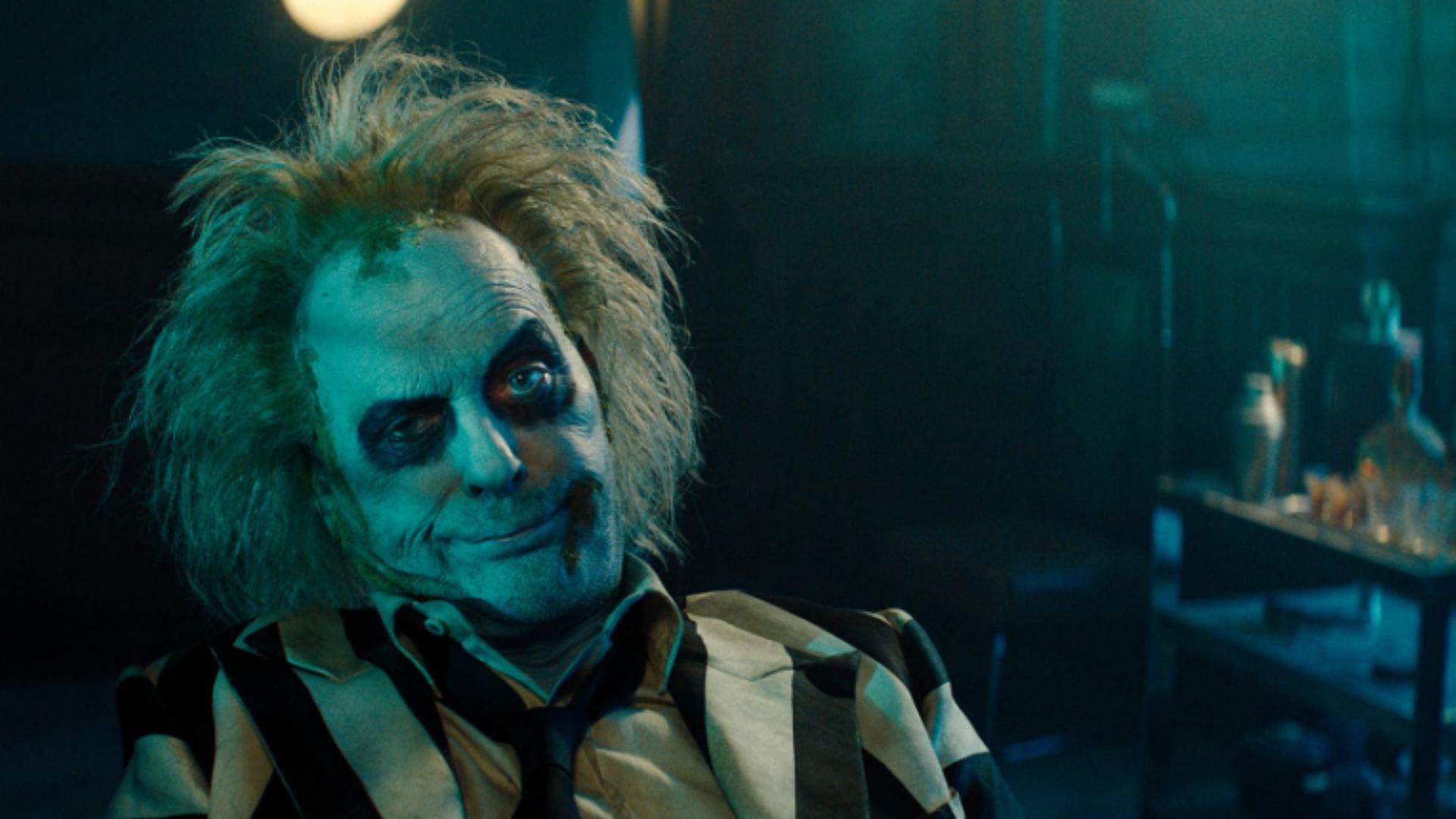 Beetlejuice&#039;s black-and-white suit (Image via Warner Bros. Pictures)