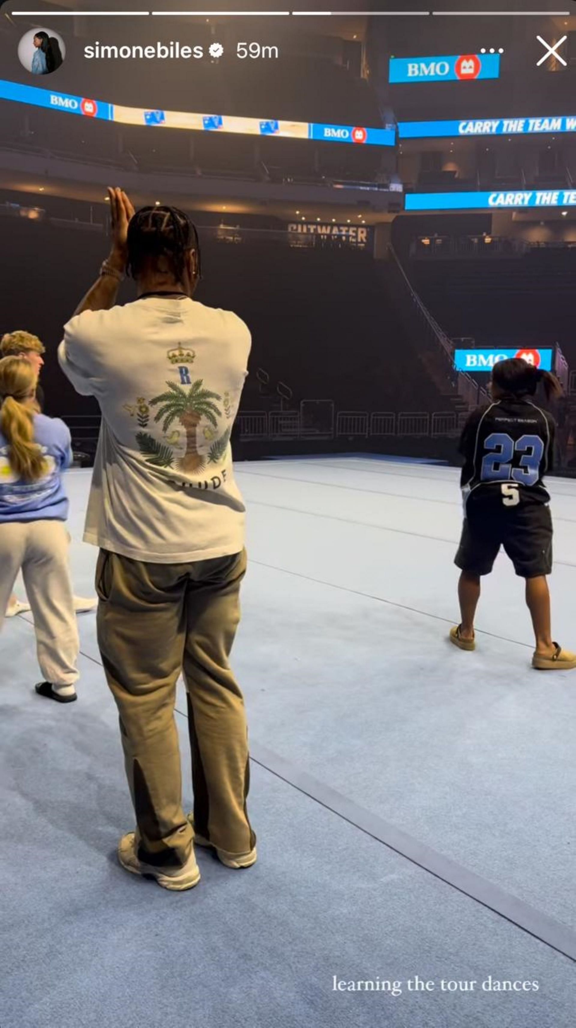 Simone Biles&#039; husband Jonathan Owens learning tour dances; Instagram - @simonebiles