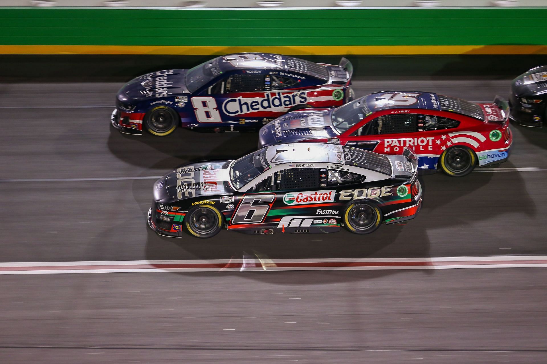 AUTO: JUL 09 NASCAR Cup Series Quaker State 400 - Source: Getty