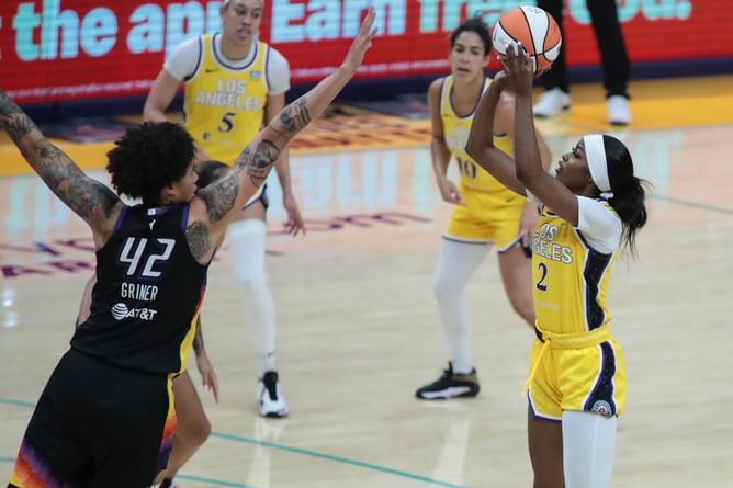 Rickea Jackson berates troll for saying she ran away from Britney Griner - “Creating space for the size up bookie butt”