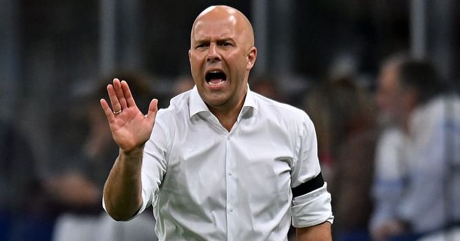 "He has a slight issue with one of his muscles" – Arne Slot claims Liverpool star could miss Bournemouth clash