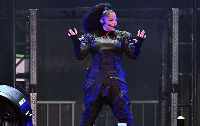"A stan tried to cover her tracks" — Internet reacts as Janet Jackson's supposed apology to Kamala Harris is reportedly unauthorized