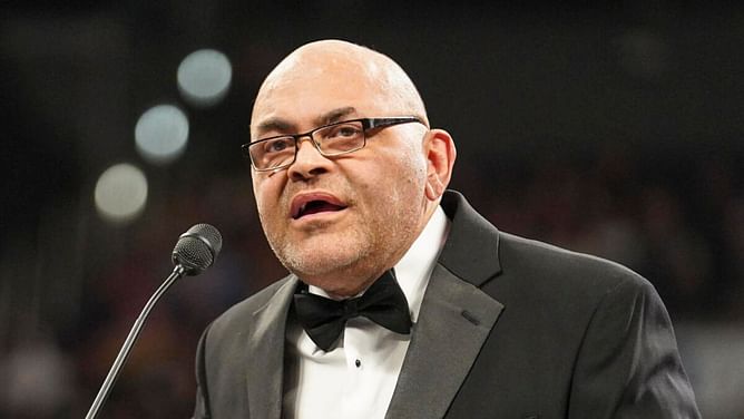 “You think this gets heat?” - Konnan slams AEW for poor booking of WWE legend