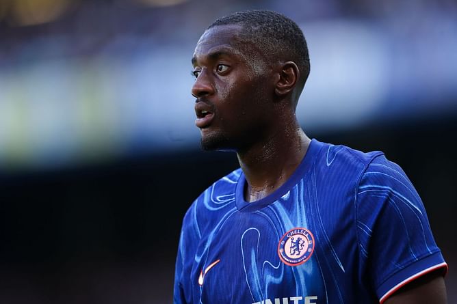 “He just makes our job a lot easier” - Tosin Adarabioyo tips hat to ‘huge’ Chelsea teammate after win at West Ham