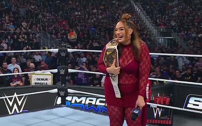 [VIDEO] Nia Jax hilariously breaks character on SmackDown during the commercial break