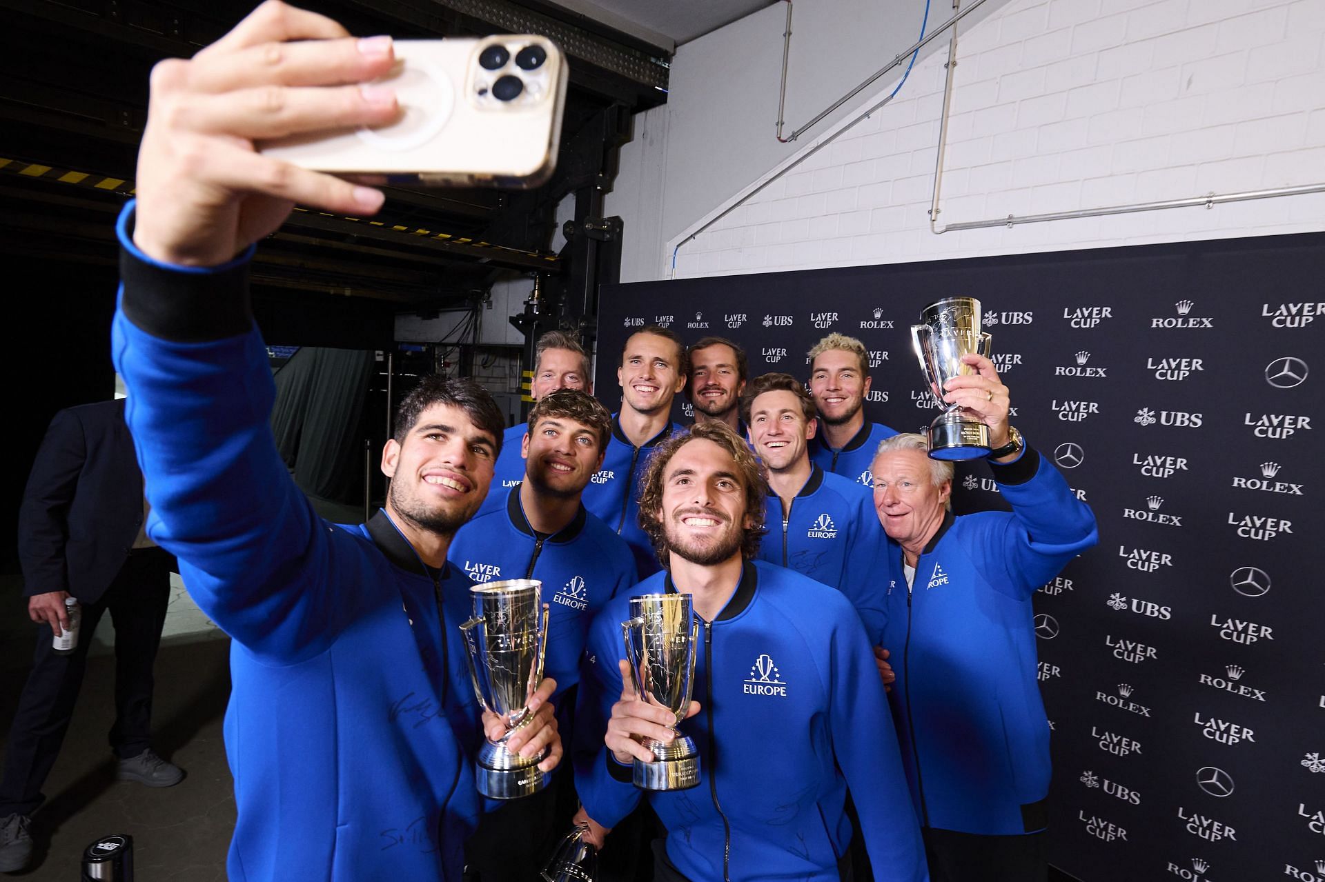 Stefanos Tsitsipas with rest of the Team Europe (Source: Getty)