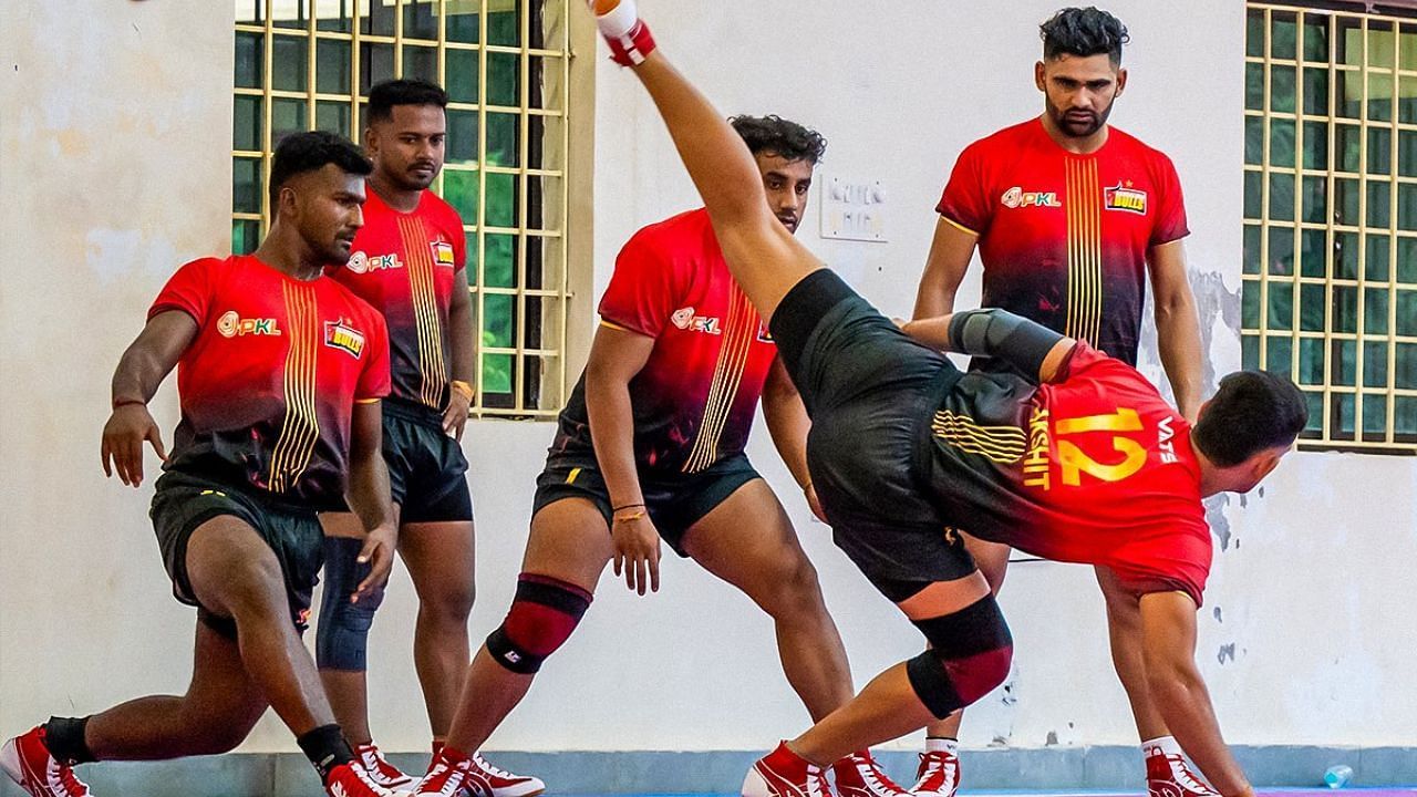 pardeep narwal saurabh nandal including 3 three players could captain bengaluru bulls in pro kabaddi league 11th season