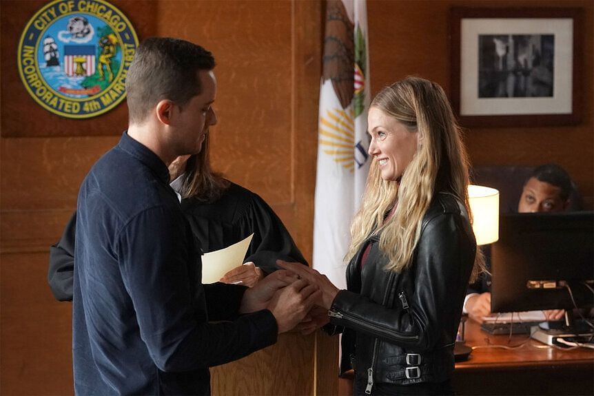 Jay Halstead romance Haily Upton from seasons 8 to 10. (Image via NBC)