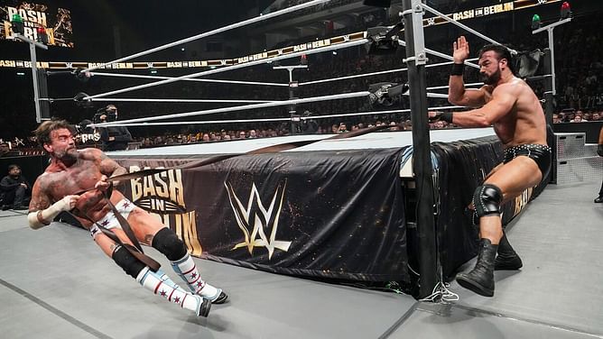 Major Triple H mistake with CM Punk vs Drew McIntyre at WWE Bad Blood pointed out by 18-time champion: "I'm not a fan"
