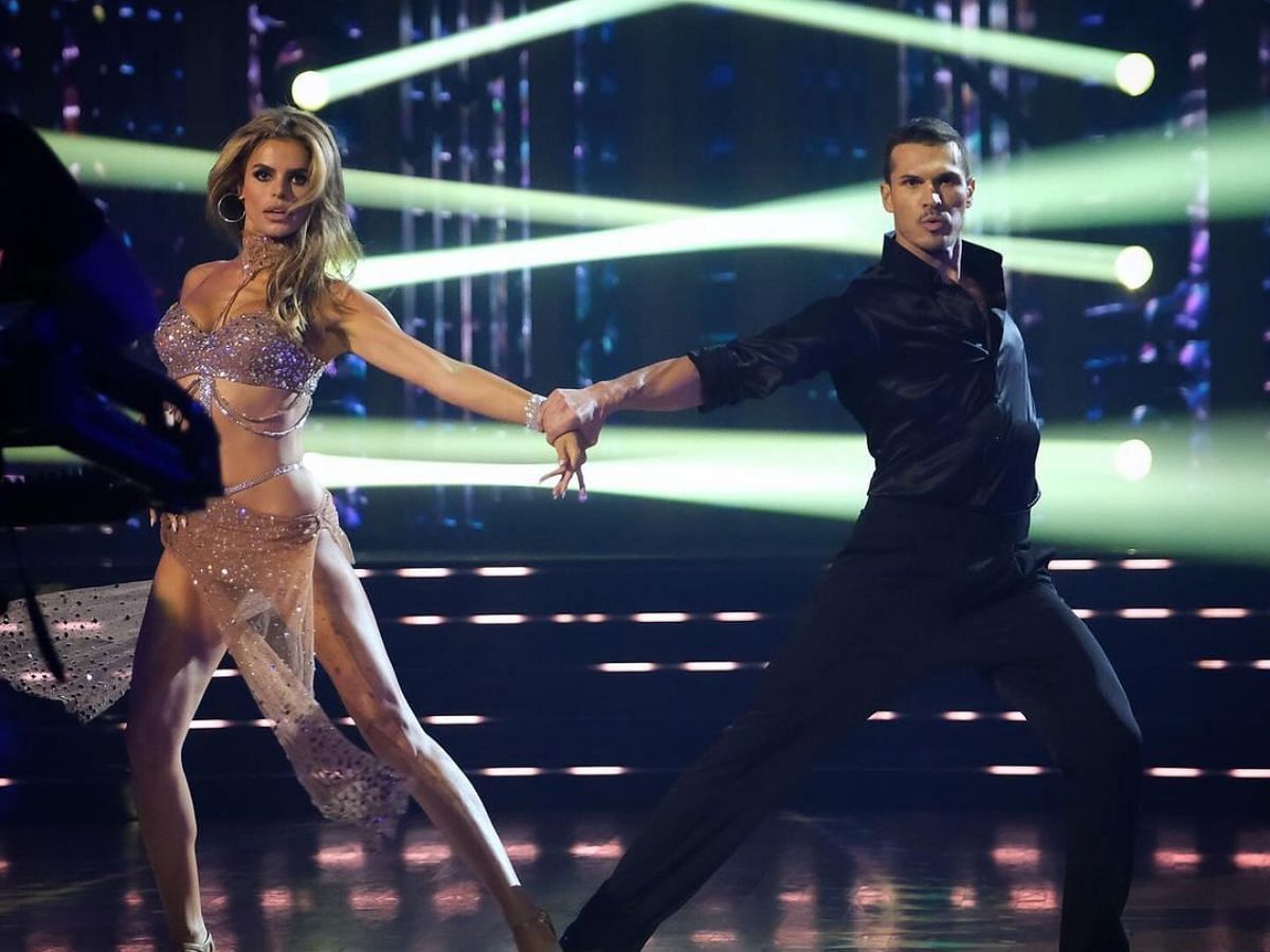 "I gave a 3"— Dancing with the Stars fans criticize Brooks Nader's