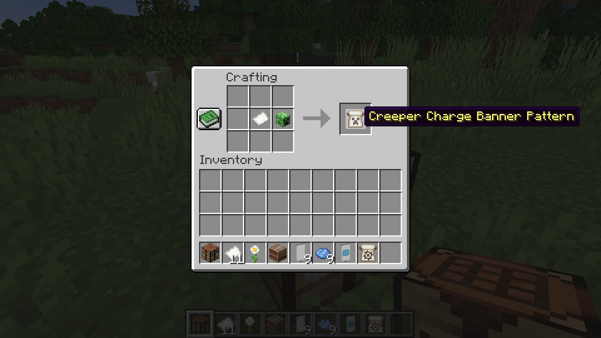 Eliminate a creeper to obtain the creeper head. (Image via Mojang Studios)