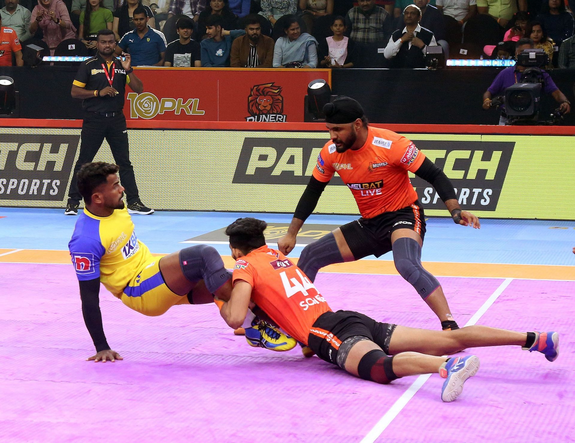 GUJ vs MUM Dream11 Prediction 3 surprise picks for today's Pro Kabaddi