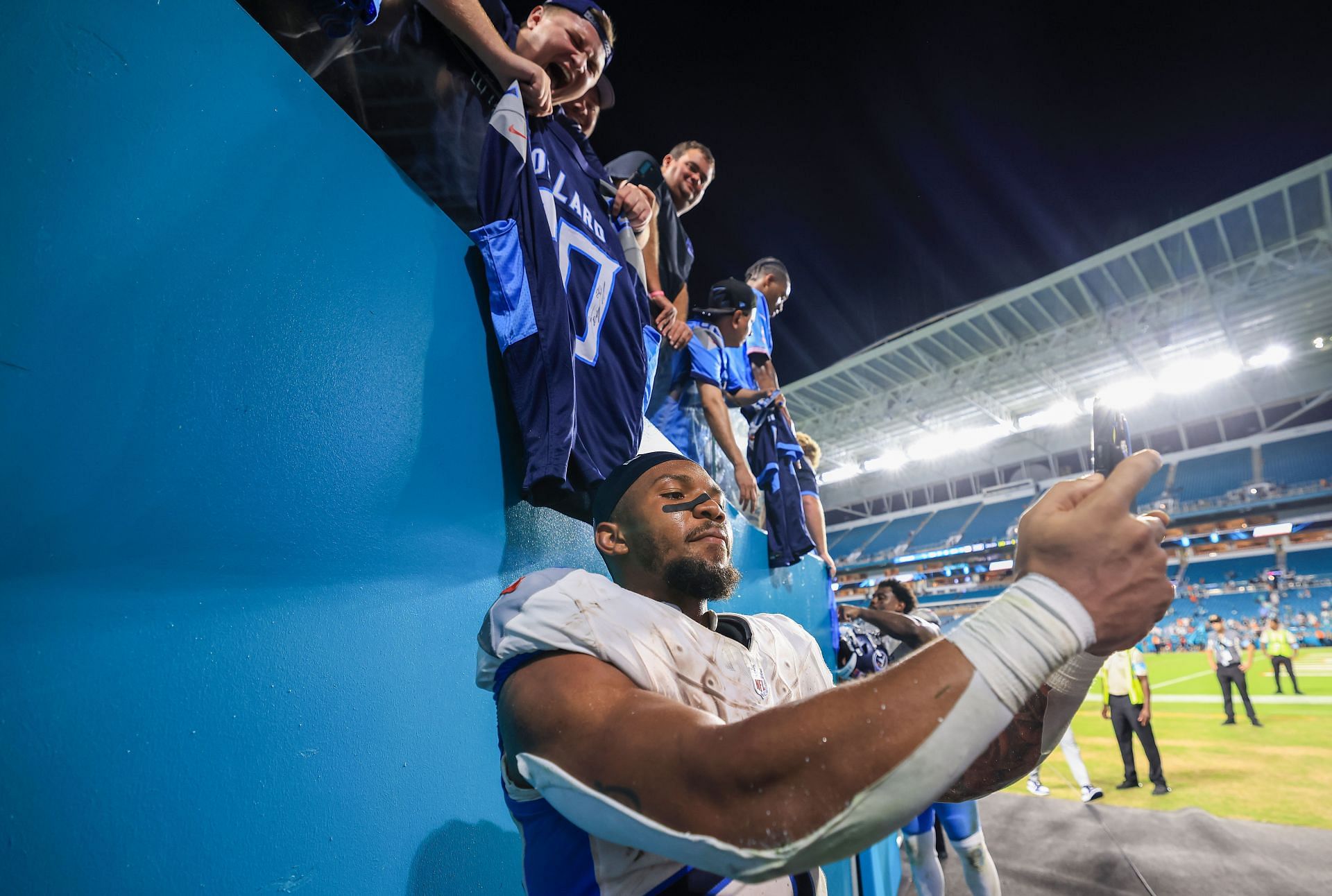 Tennessee Titans v Miami Dolphins