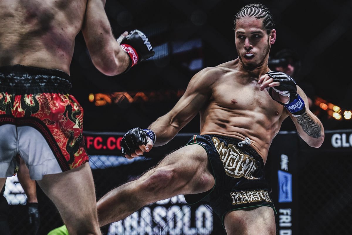 Eddie Abasolo wants to barge into top five contenders in featherweight Muay Thai division. -- Photo by ONE Championship