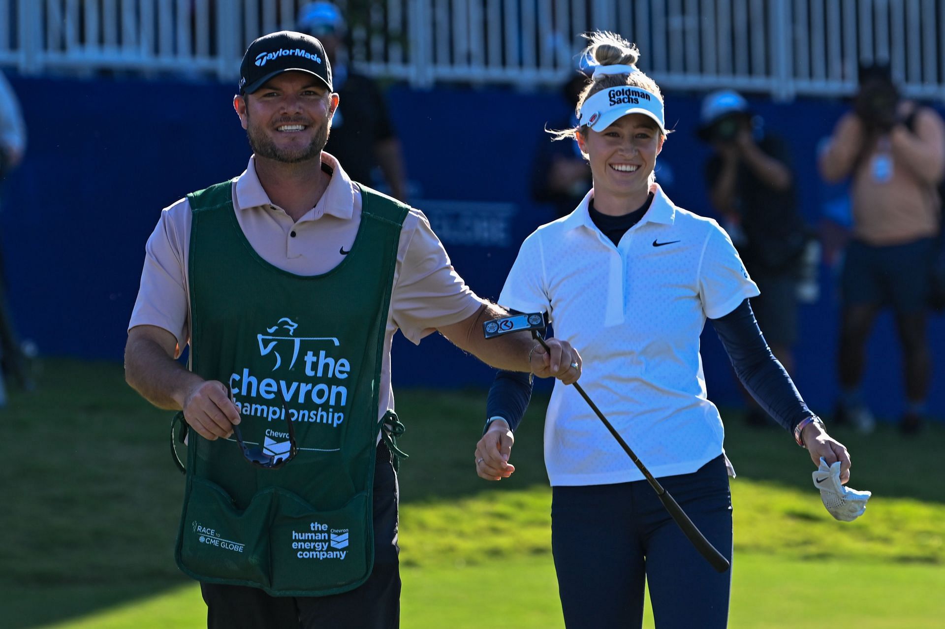 Nelly Korda celebrates with her caddie Jason McDede after winning the 2024 Chevron Championship. (Image Source: Getty)