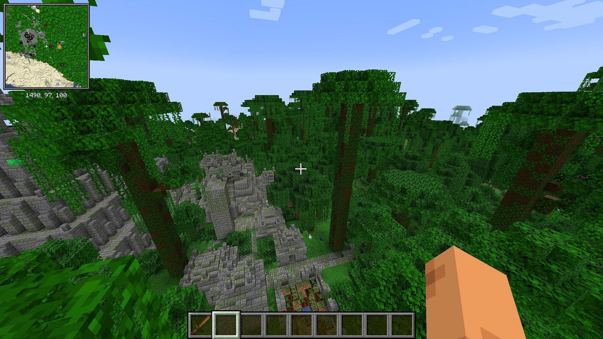 This mod creates a functional minimap in-game (Image via Mojang Studios/thexaero)