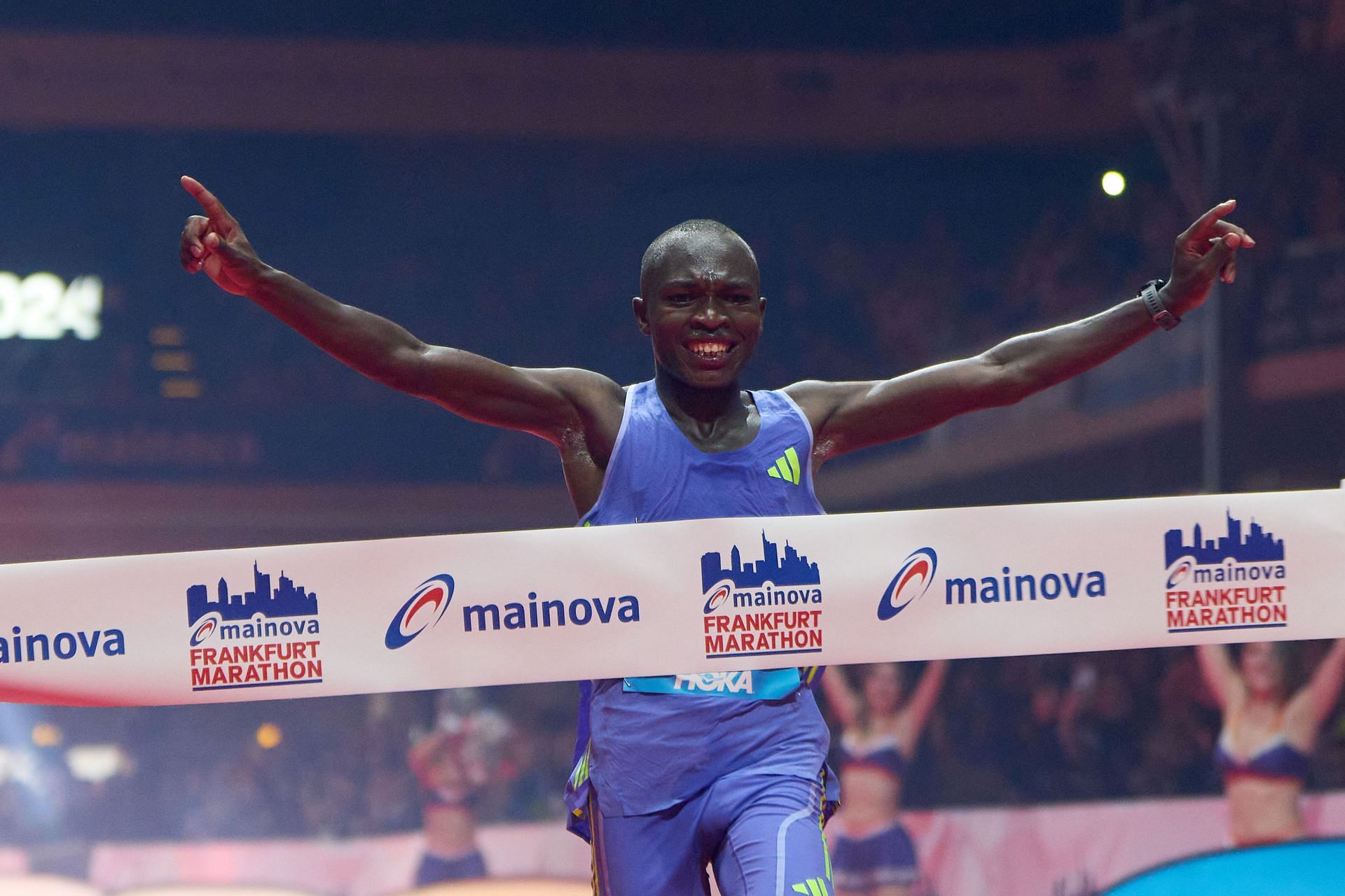 Kenyan Benard Biwott crosses the finish line to win the Frankfurt Marathon. (Photo via Getty Images)