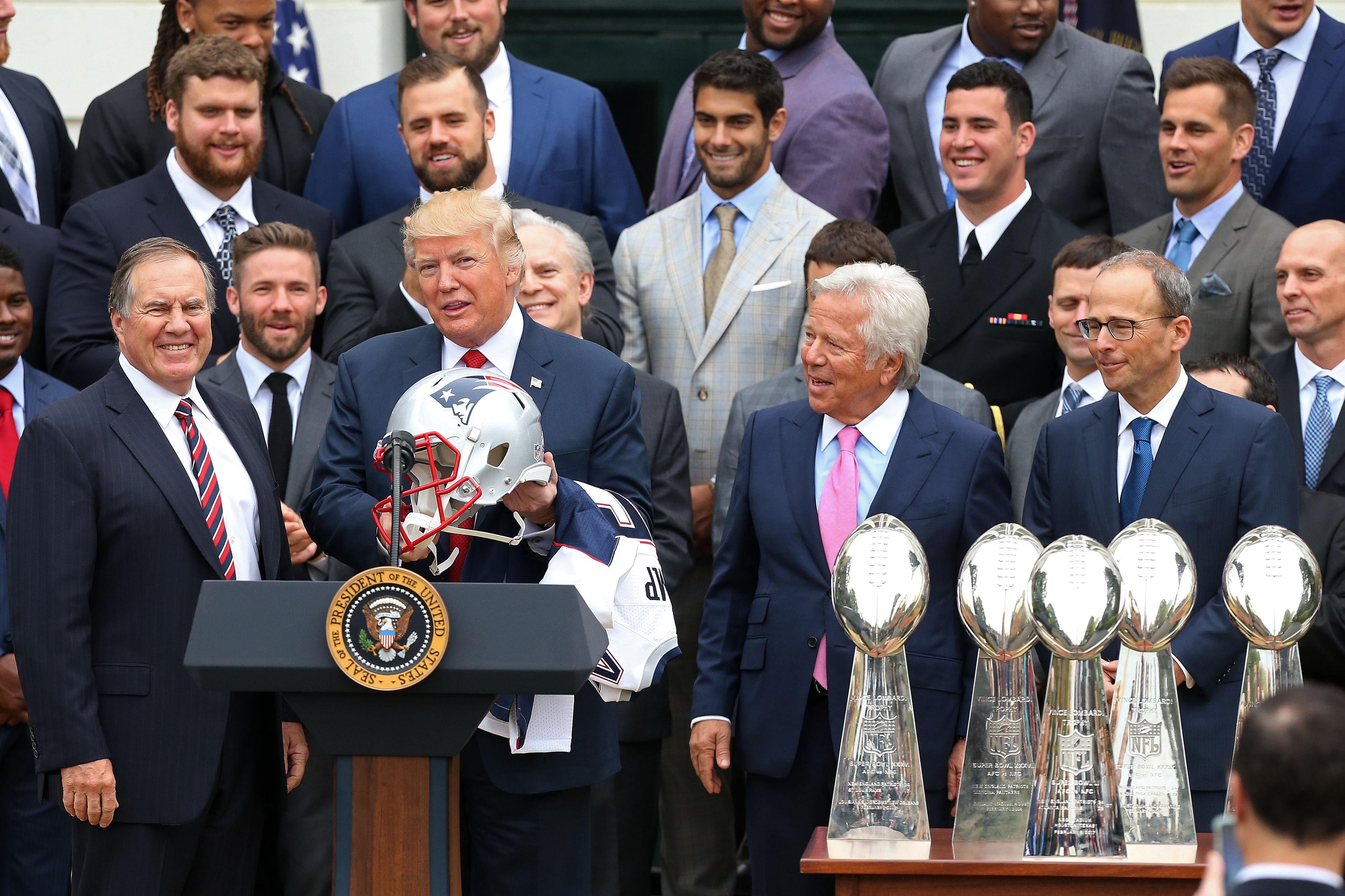 NFL: Super Bowl LI Champions-New England Patriots White House Visit - Source: Imagn