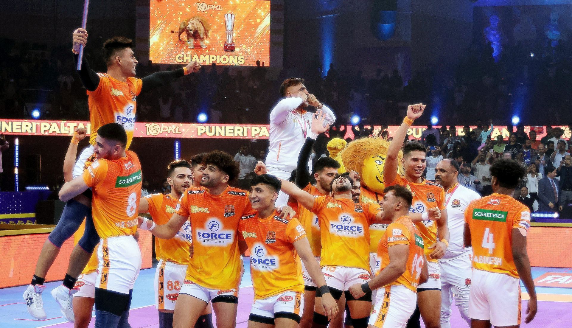 Defending champions Puneri Paltan will kickstart their campaign on October 19. (Image via PKL Media)