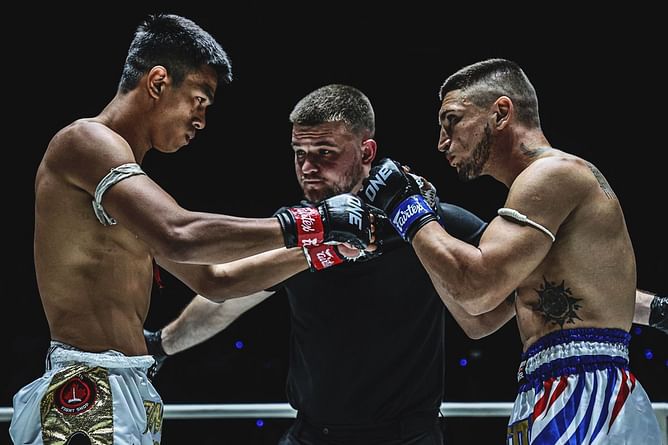 FREE FULL FIGHT: Thai superstar Panpayak Jitmuangnon returns to action in hard-fought battle against Silviu Vitez