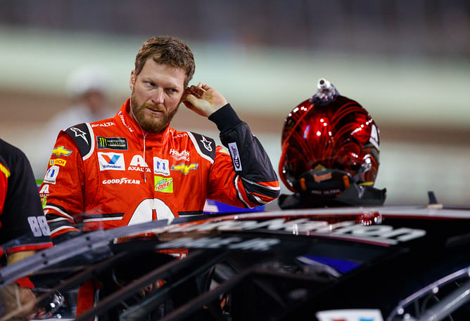 “I’ve accomplished way more than I ever dreamed”: When Dale Earnhardt Jr. decided to retire with a title-less NASCAR Cup Series fate