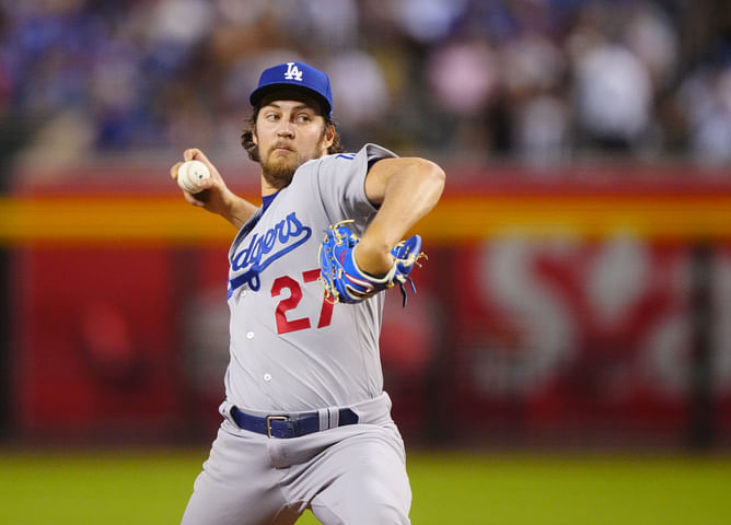 Trevor Bauer's agent Rachel Luba shares frame with ex-Dodgers pitcher during Euro trip adventure