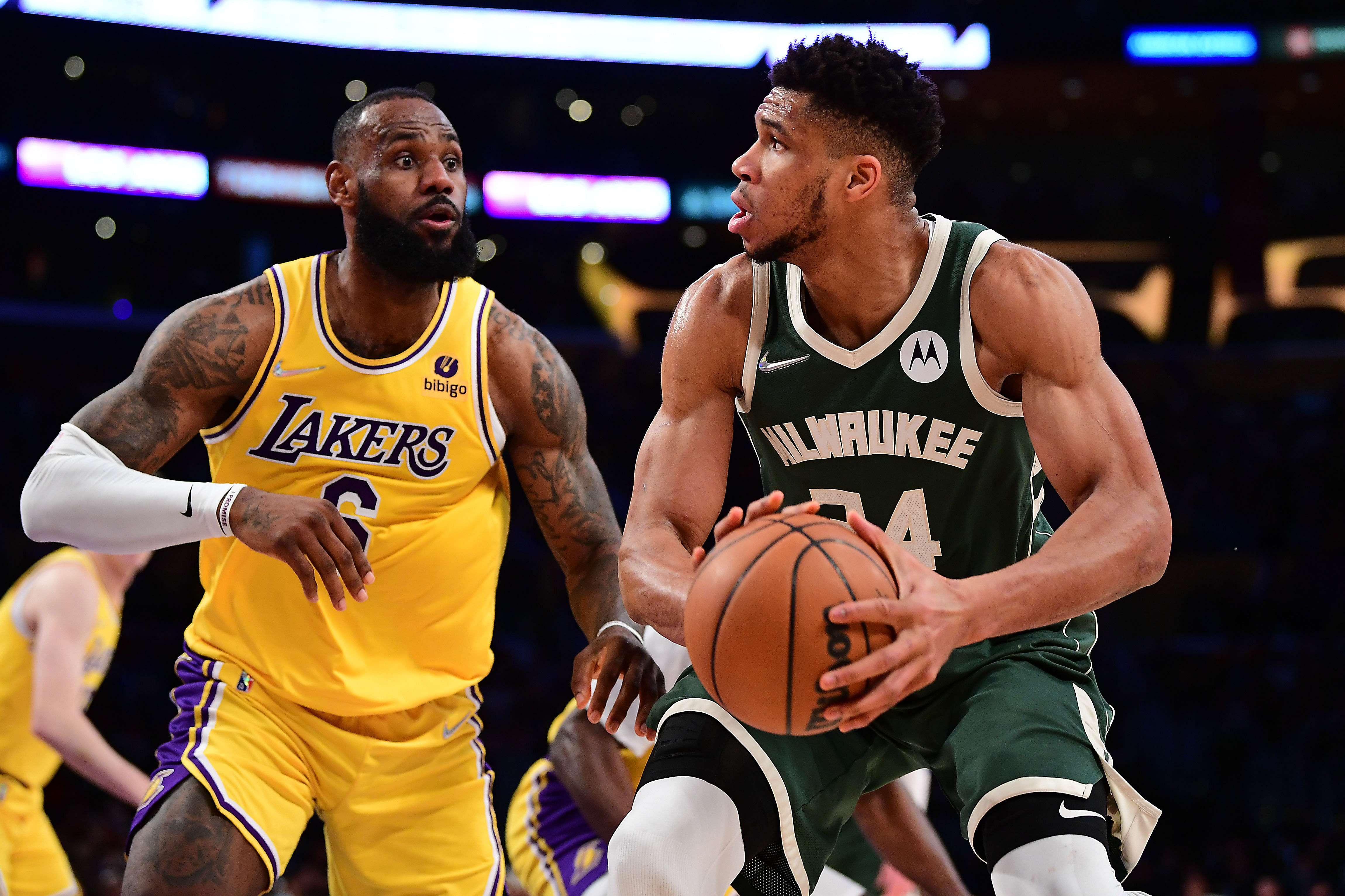 NBA: Milwaukee Bucks at Los Angeles Lakers - Source: Imagn