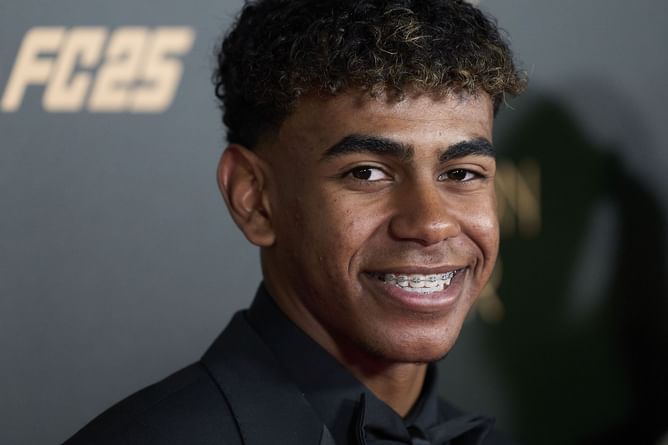 "Next year" - Lamine Yamal tells Barcelona teammate he'll win prestigious award