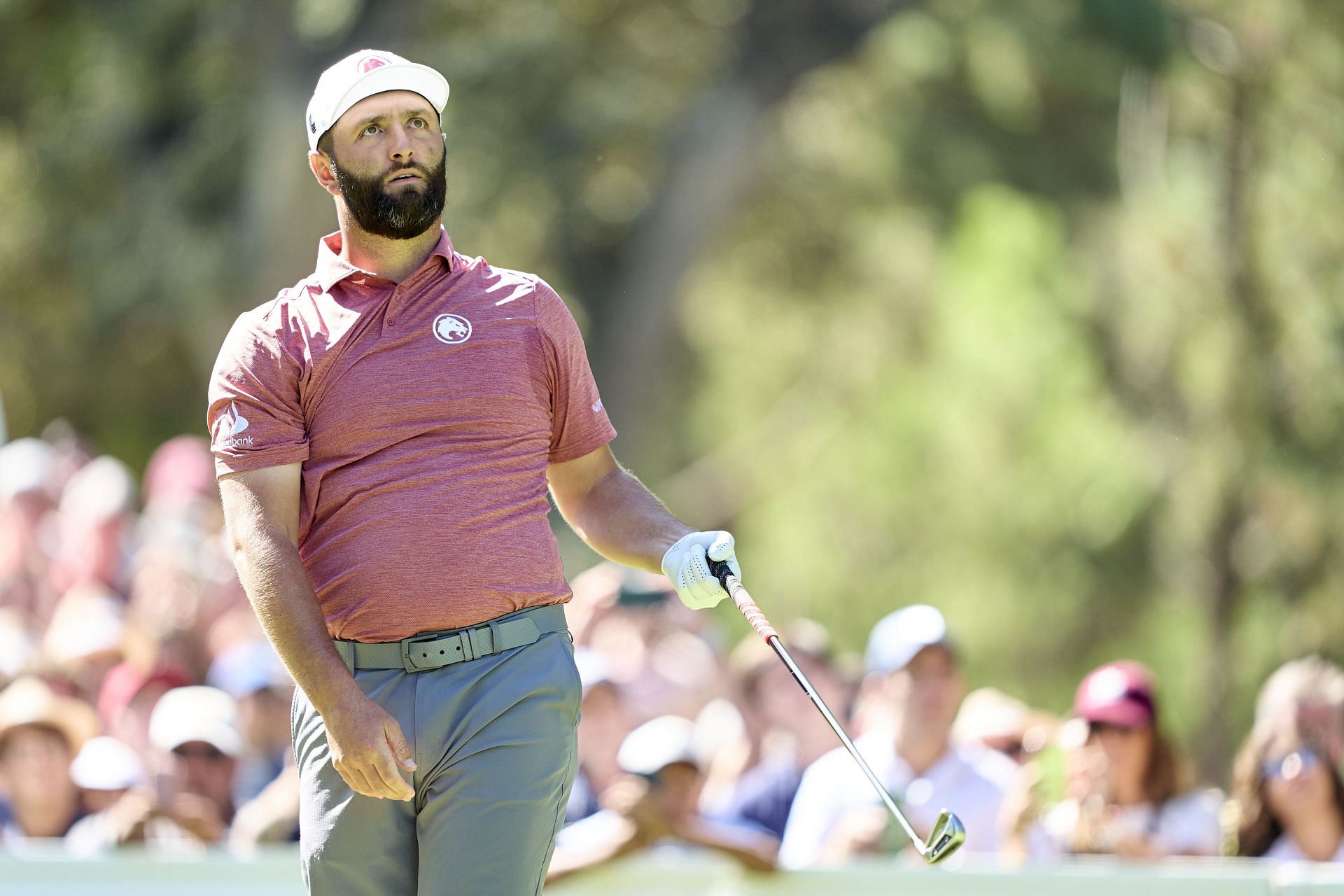 Jon Rahm’s rival launches 9 birdies and 1 eagle in a row at the Alfred