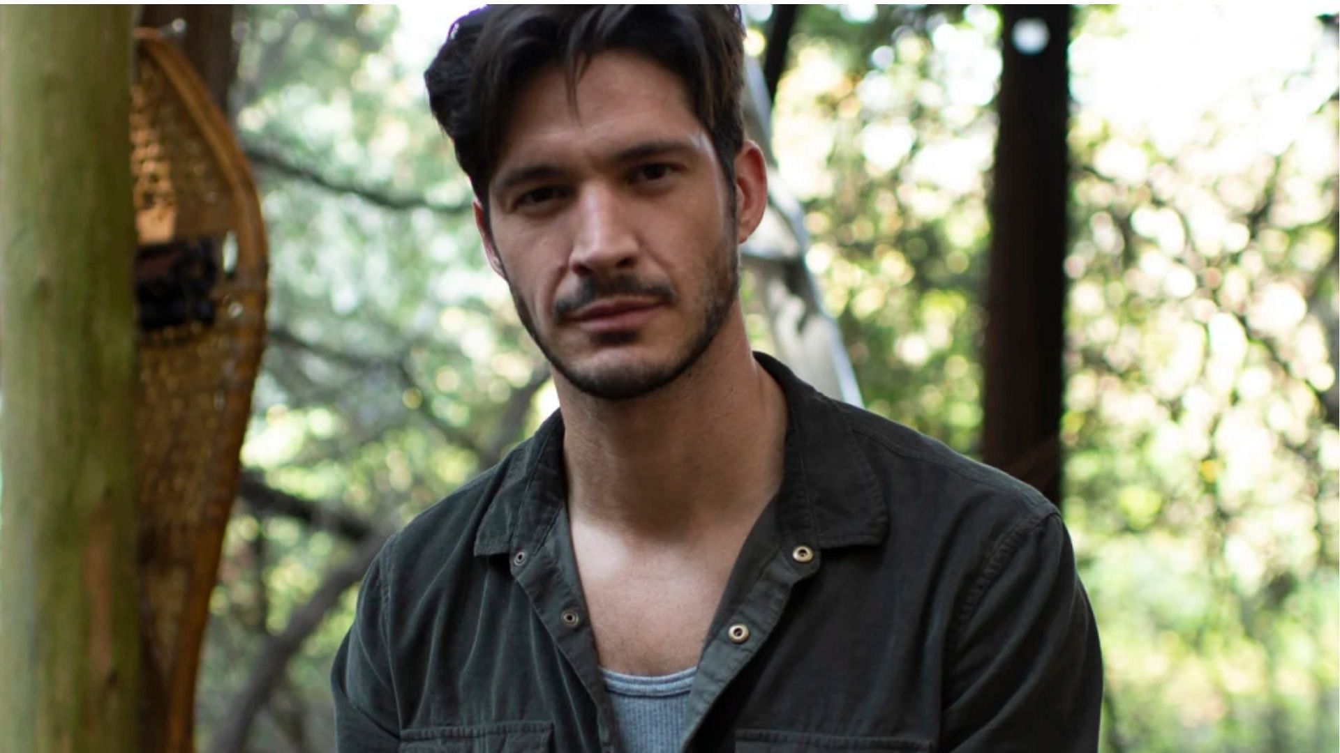 &Eacute;ric Bruneau as Liam Bouchard in Coroner (Image via Hulu)