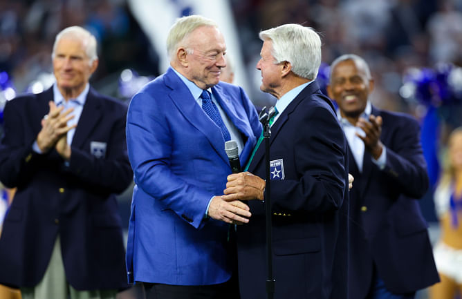 Jimmy Johnson recalls how Jerry Jones spoiled Cowboys team meeting by barging in with Prince Bandar of Saudi Arabia