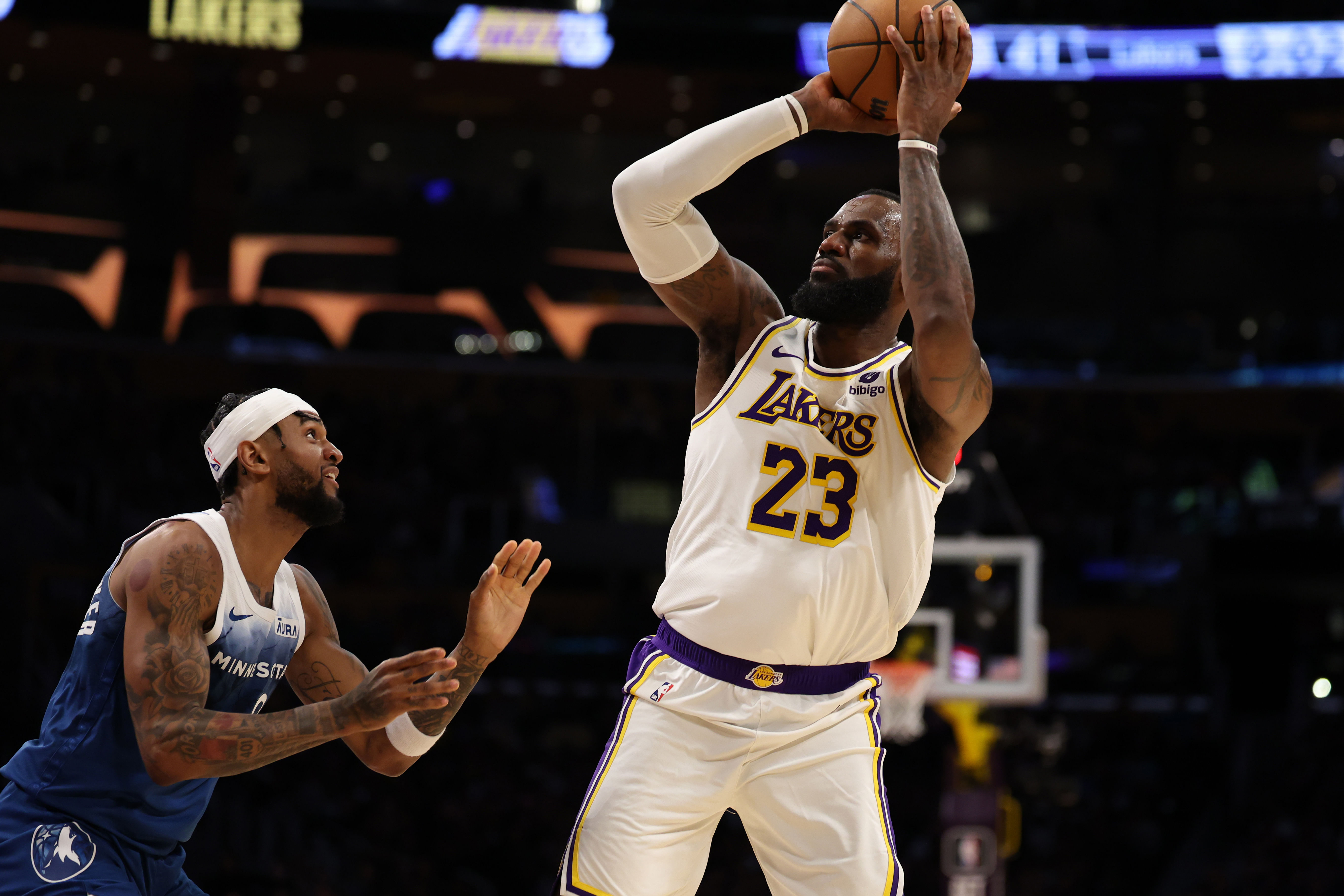 LA Lakers vs Minnesota Timberwolves Starting Lineups and Depth Charts