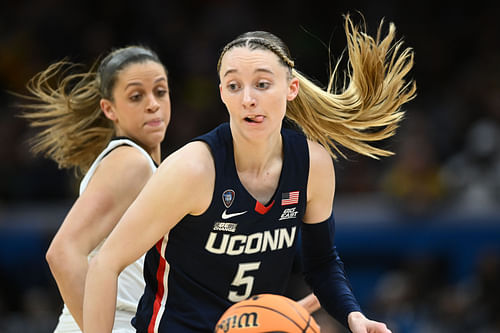 Paige Bueckers is touted to be the top pick for next year's WNBA draft.