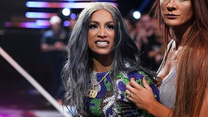 Prayers up for AEW star Mercedes Moné (fka Sasha Banks)